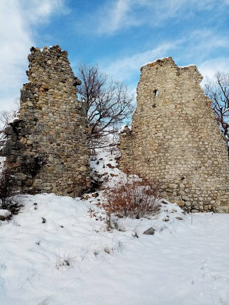 À l'assaut des ruines...