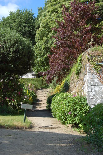 dans les jardins de Quinipily