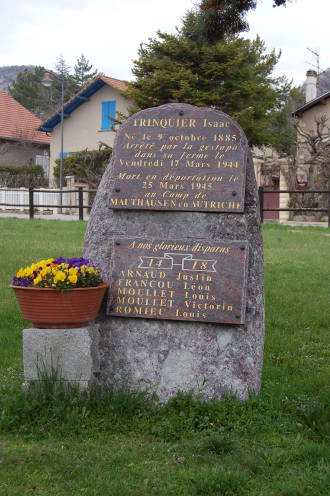 Le Monument aux Morts...