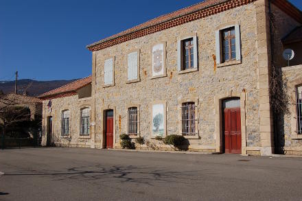 chateauneuf-val-saint-donat-2