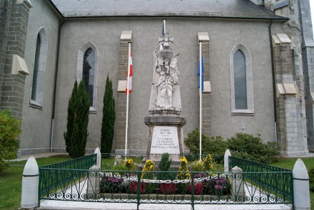 Le Monument aux Morts