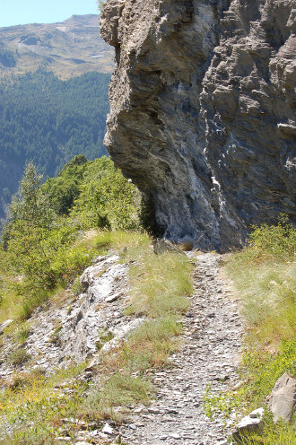 Le vieux chemin de Dormillouse, une belle balade.