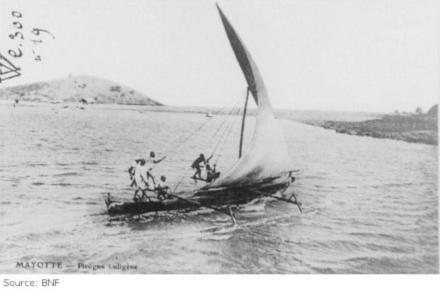 Pirogue mahoraise en 1928