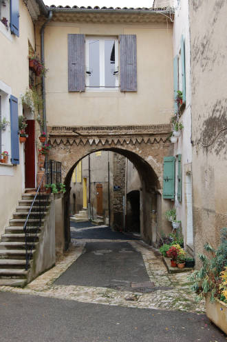 Par les calades et les ruelles