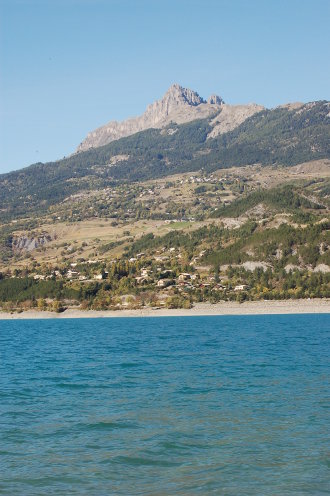 Le lac de Serre-Ponçon